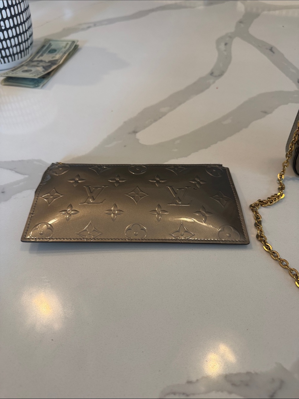 Louis Vuitton Vernis Monogram Envelope Crossbody in Shiny Taupe - Picture 4 of 5